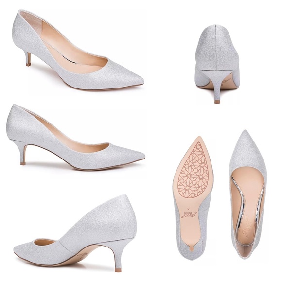 BADGLEY MISCHKA Royalty Silver Glitter Pointed Toe Kitten Heel Pumps Dress Shoes - Picture 2 of 6
